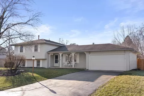 6829 Merwood St, Columbus, OH 43235