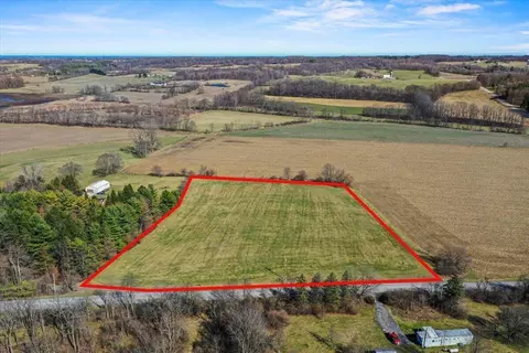160 N County Road 25, Bellefontaine, OH 43311