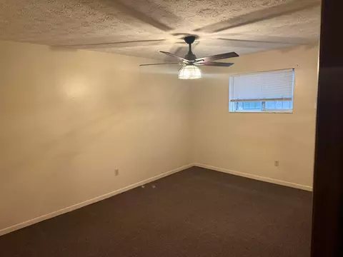 174 E 12th Ave, Columbus, OH 43201 photo 4
