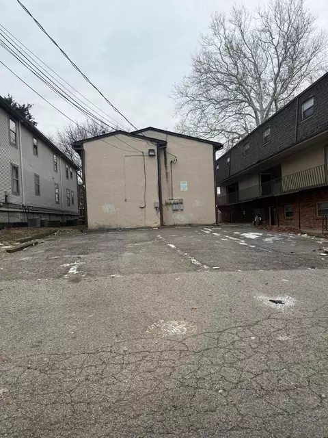 174 E 12th Ave, Columbus, OH 43201 photo 7
