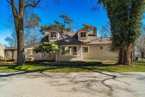 9590 Shawnee Trl, Powell, OH 43065