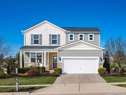 839 Corylus Dr SW, Pataskala, OH 43062
