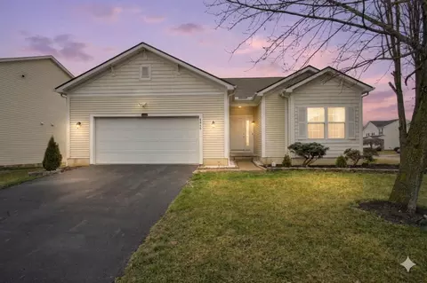 8000 Champaign Dr, Blacklick, OH 43004