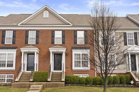 6242 Needletail Rd #33, Columbus, OH 43230