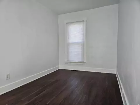 Bedroom - 348 Walnut St, Circleville, OH 43113 photo 2 of 2