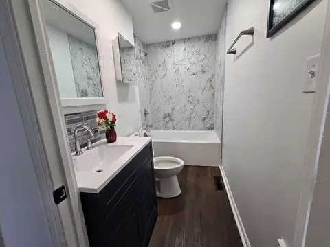 Bath - 348 Walnut St, Circleville, OH 43113 photo 2 of 2