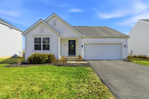 263 Glen Crossing Dr, Etna, OH 43062