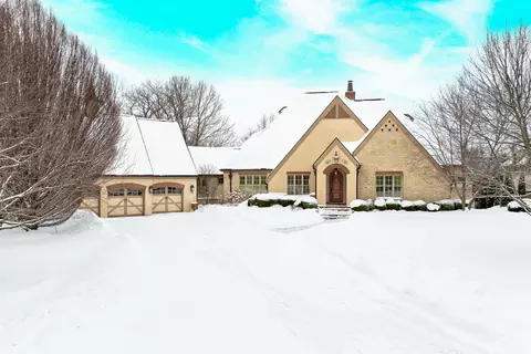 4445 Tavistock Cir, Powell, OH 43065