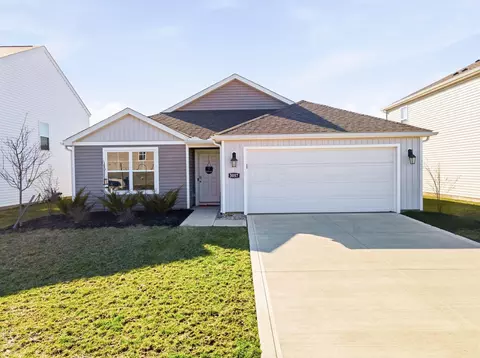 3057 Lamptonridge Dr, Columbus, OH 43232