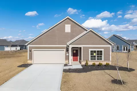 1510 Harvest Ln, Circleville, OH 43113