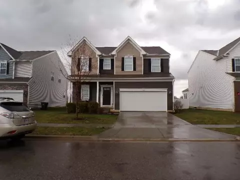 5294 Karst Cir, Ashville, OH 43103
