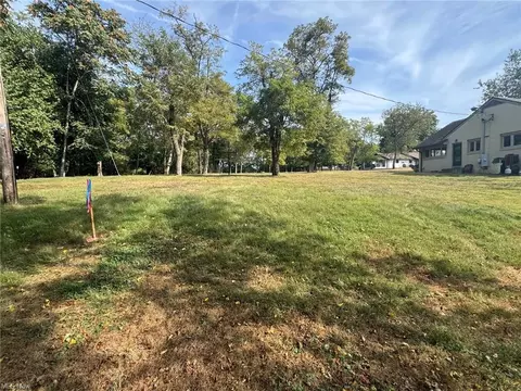 0 W Ray- Lot B Dr, Zanesville, OH 43701