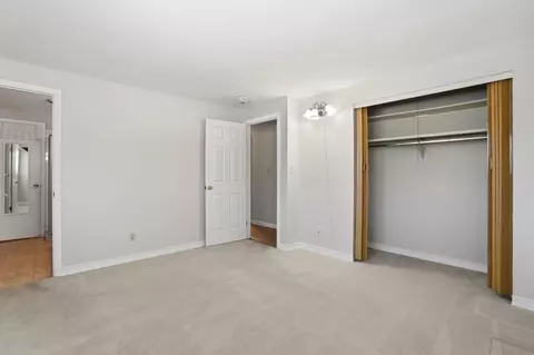 Bedroom - 3129 E High St, Springfield, OH 45505 photo 3 of 9