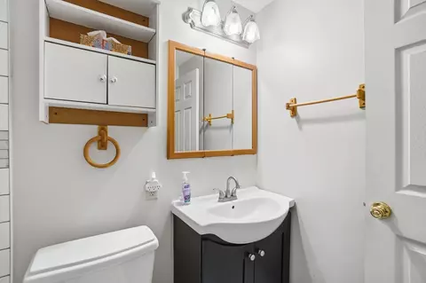 Bath - 3129 E High St, Springfield, OH 45505 photo 5 of 6