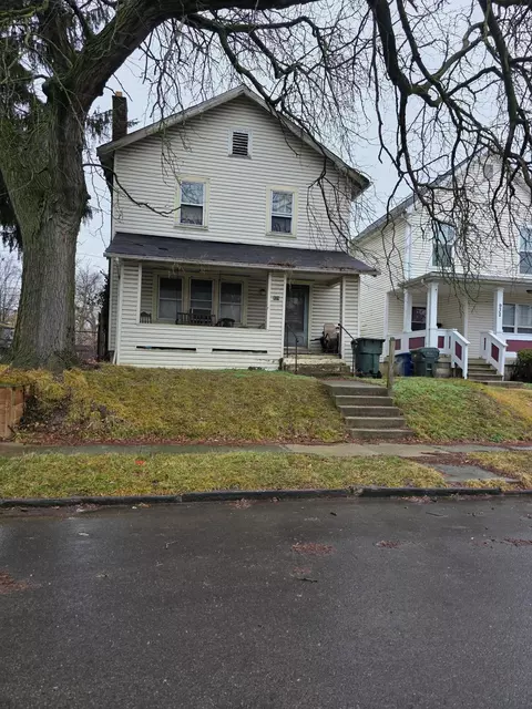 928 Chittenden Ave, Columbus, OH 43211