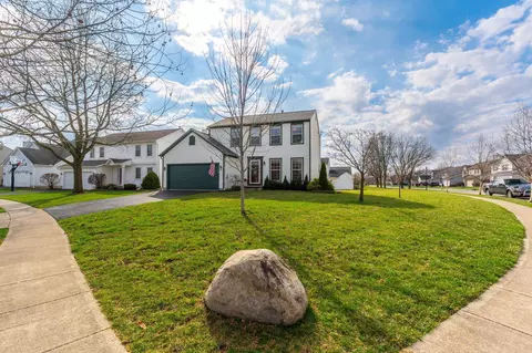 2859 Lake Hollow Rd, Hilliard, OH 43026