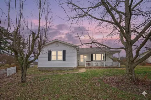 2840 Boggs Rd, Zanesville, OH 43701
