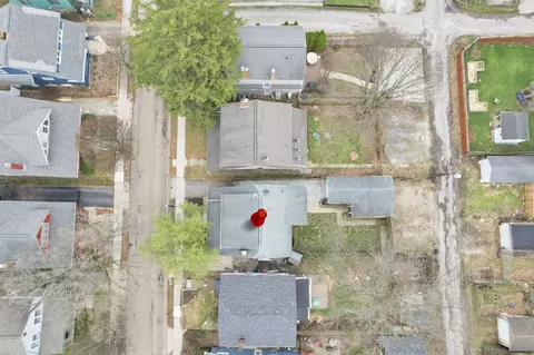 View/Area - 99 E Pacemont Rd, Columbus, OH 43202 photo 2 of 2