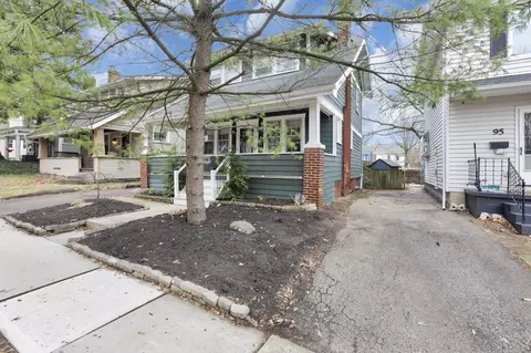 Exterior - 99 E Pacemont Rd, Columbus, OH 43202 photo 21 of 22