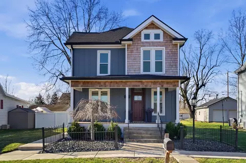 81 Town St, Pataskala, OH 43062