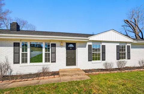106 Ambey Ln, Vinton, OH 45686