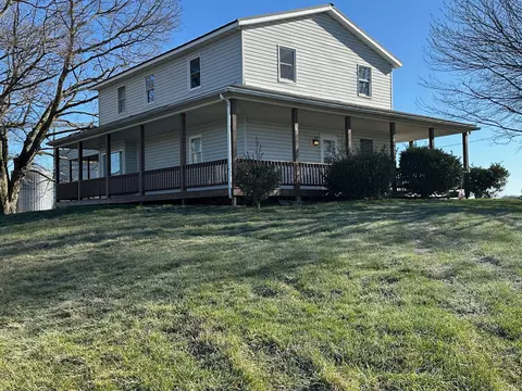 10367 Quaker Rd, Fredericktown, OH 43019