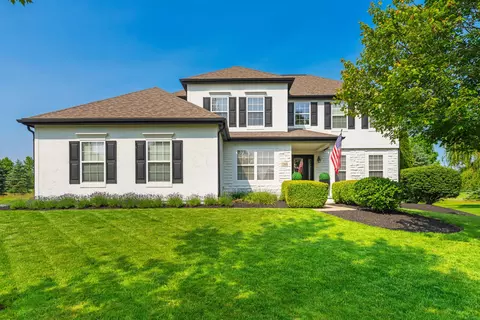 7593 Polo Ln, Powell, OH 43065