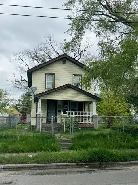 Exterior - 1012 E 17th Ave, Columbus, OH 43211 photo 4 of 5