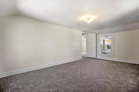 Bedroom - 420 N Simon St, Ada, OH 45810 photo 6 of 8