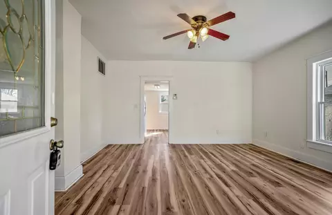 Living - 420 N Simon St, Ada, OH 45810 photo 1 of 5