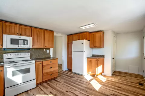 Kitchen - 420 N Simon St, Ada, OH 45810 photo 2 of 3