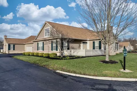 701 Lambton Cir E, Lancaster, OH 43130