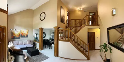 Entry Way - 3000 Scioto Pl, Columbus, OH 43221 photo 2 of 3