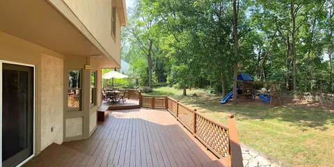 Exterior - 3000 Scioto Pl, Columbus, OH 43221 photo 5 of 12