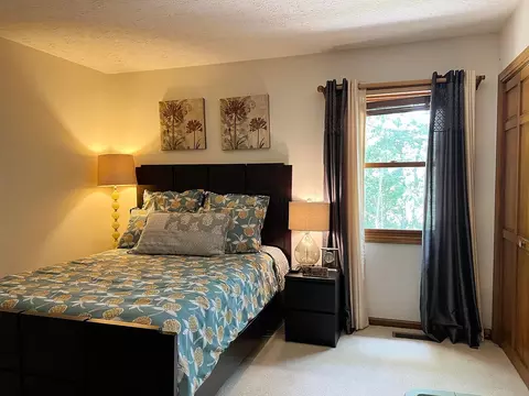 Bedroom - 3000 Scioto Pl, Columbus, OH 43221 photo 1 of 9