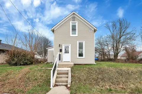 231 N London St, Mount Sterling, OH 43143