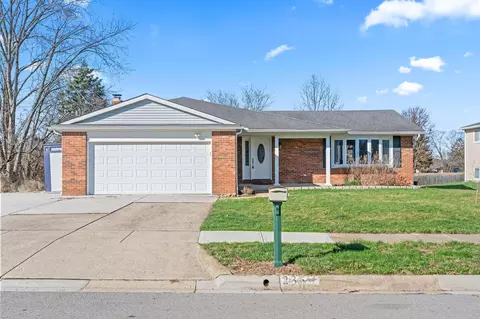 235 Dellfield Ln, Columbus, OH 43230