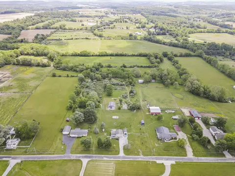 View/Area - 25864 Shoemaker Rd, Circleville, OH 43113 photo 15 of 17