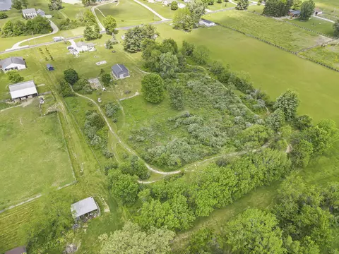 View/Area - 25864 Shoemaker Rd, Circleville, OH 43113 photo 9 of 17