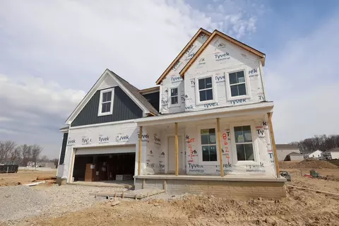 8624 Martin Ln, Plain City, OH 43064