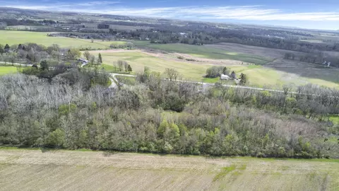 View/Area - 1244 Lancaster Pike, Circleville, OH 43113 photo 4 of 12