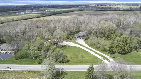 View/Area - 1244 Lancaster Pike, Circleville, OH 43113 photo 10 of 12