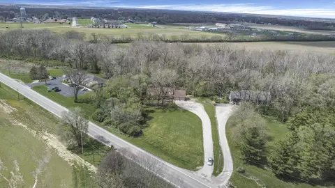 View/Area - 1244 Lancaster Pike, Circleville, OH 43113 photo 11 of 12