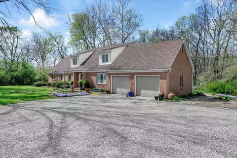 Exterior - 1244 Lancaster Pike, Circleville, OH 43113 photo 4 of 16