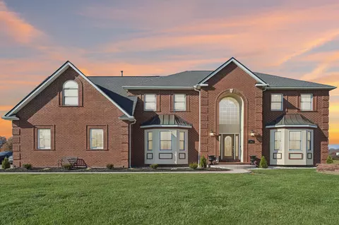 5360 Smothers Rd, Westerville, OH 43081