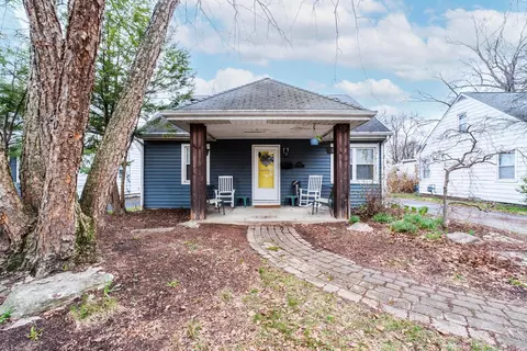 2820 Eastminster Rd, Columbus, OH 43209