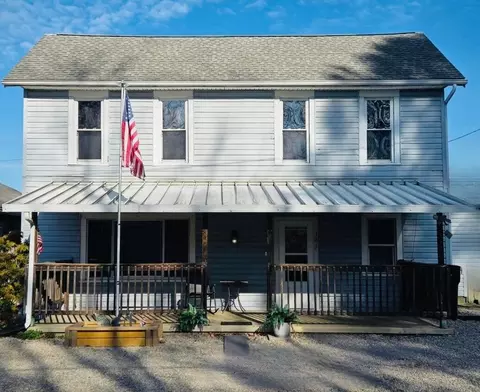 385 Water St, Duncan Falls, OH 43734