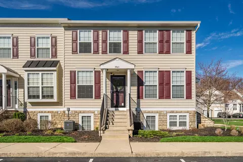 5963 Silver Charms Way #B, New Albany, OH 43054