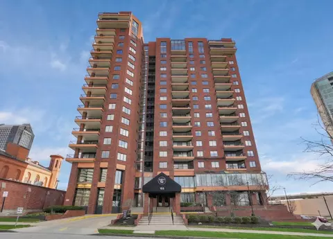 155 W Main St #802, Columbus, OH 43215