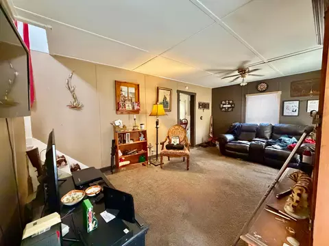 Living - 172 Hayward Ave, Circleville, OH 43113 photo 2 of 2